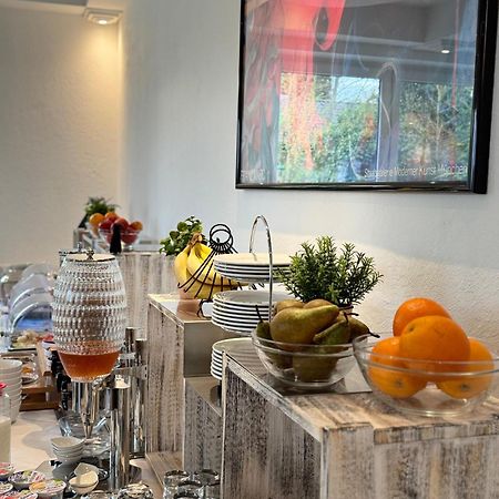 B Six Hotel Syke Kültér fotó
