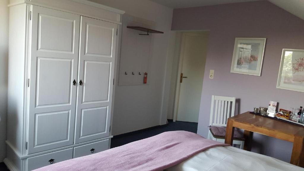 B Six Hotel Syke Szoba fotó
